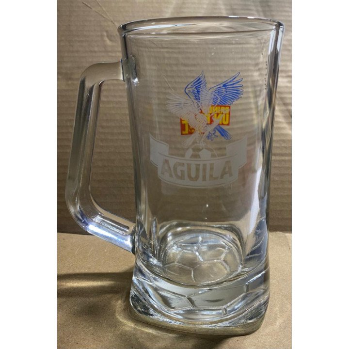 Jarro de cerveza Aguila "Brinda un pase gol" JV001 - Colombia reverso