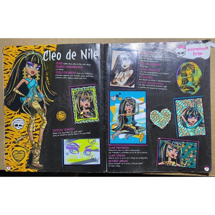 Monster High Panini 2012 reverso
