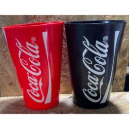 Juego de Vasos Plásticos Rojo y Negro