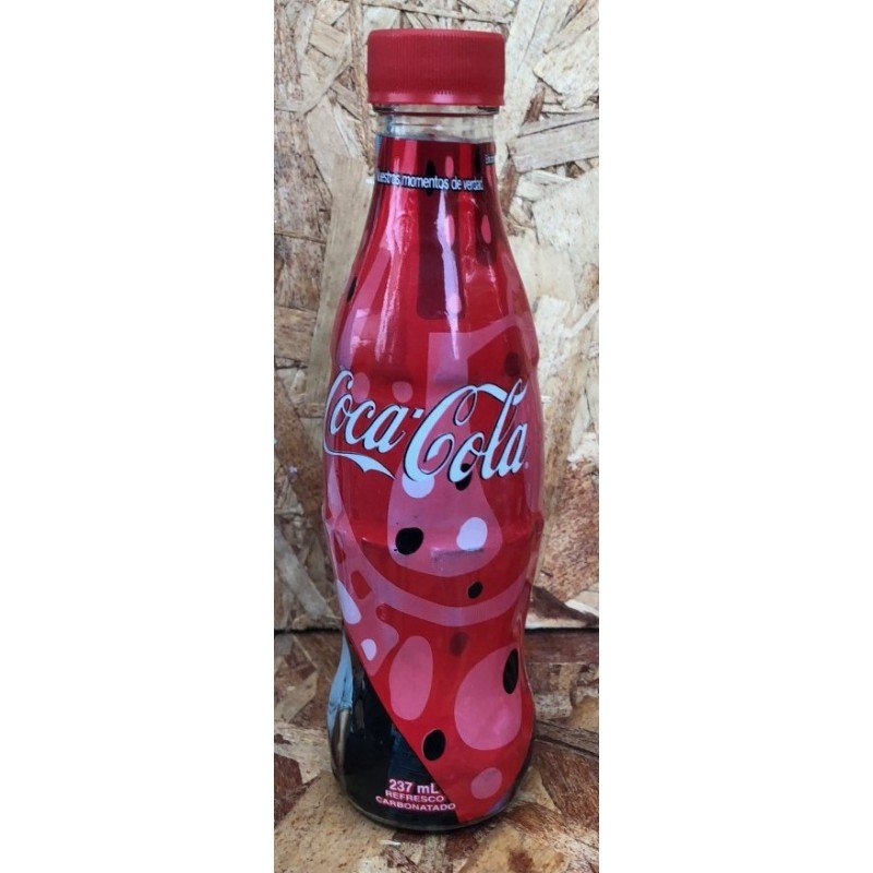 Botella 237 Ml Psicodélica Roja Con Jóvenes - Colombia 2003