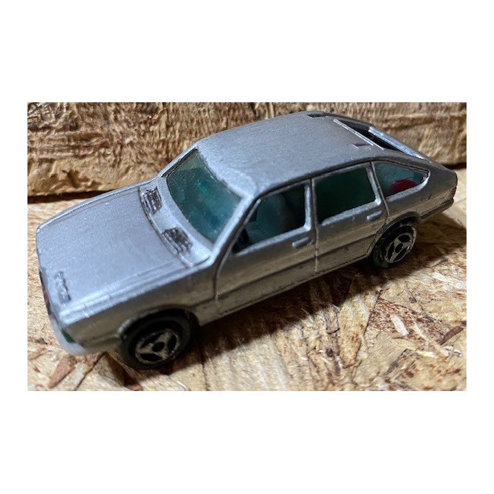 Majorette - Carros a escala reverso