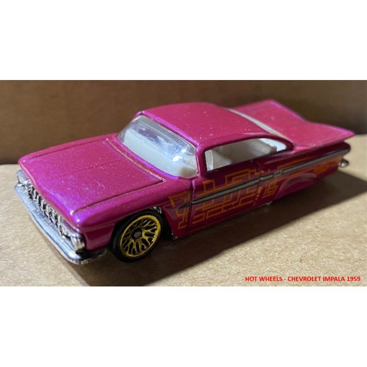 Hot Wheels - Carros a escala