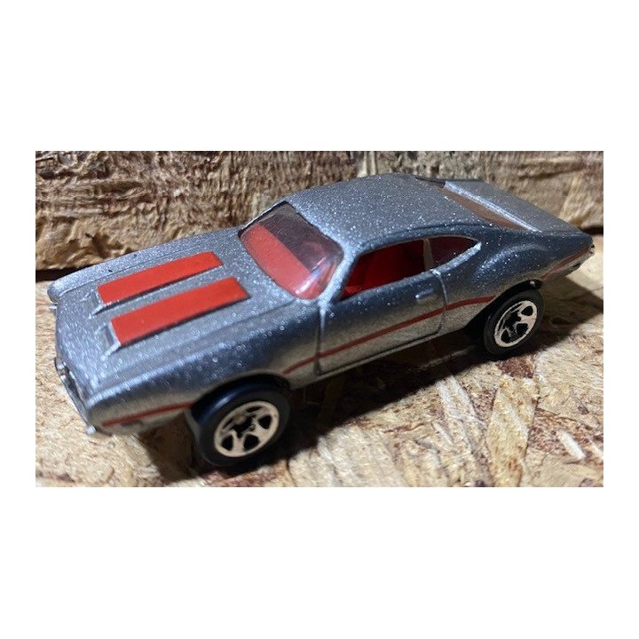 Hot Wheels - Carros a escala reverso
