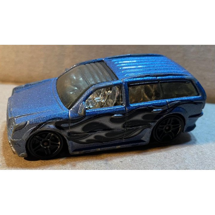 Hot Wheels - Carros a escala reverso