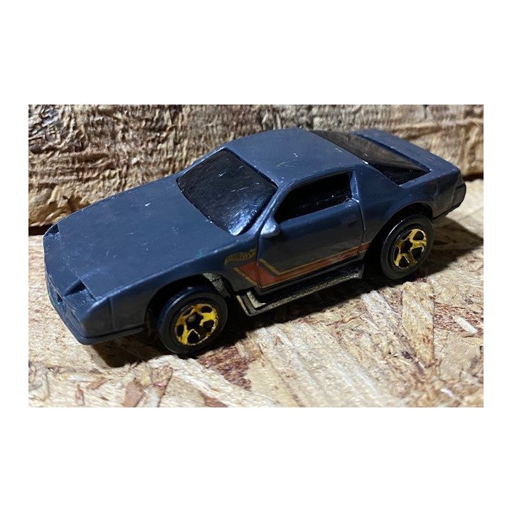 Mattel - Carros a escala reverso