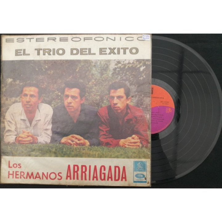 Los Hermanos Arriagada El Trio De Exito - Colombia