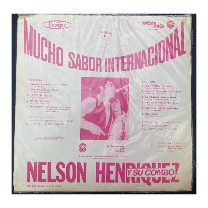 Nelson Henriquez Y Su Combo Mucho sabor internacional (vinilo azul) - Colombia 1973 reverso