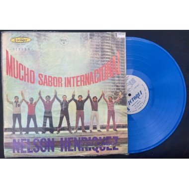 Nelson Henriquez Y Su Combo, Mucho sabor internacional (vinilo azul) - Colombia 1973