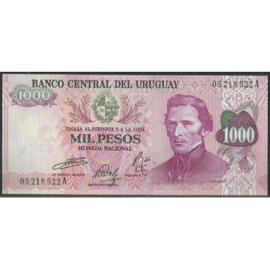 Uruguay, 1.000 Pesos Serie A ND1974 P52