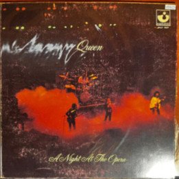 Queen- A Night At The Opera